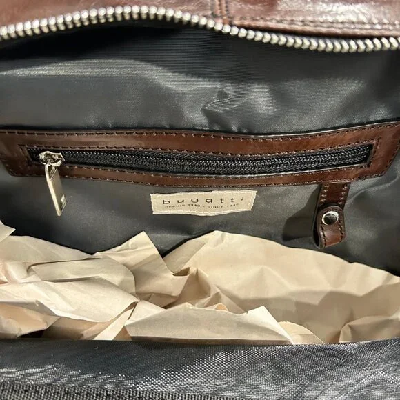 Bugatti Genuine Leather Backpack - Picture 8 of 10